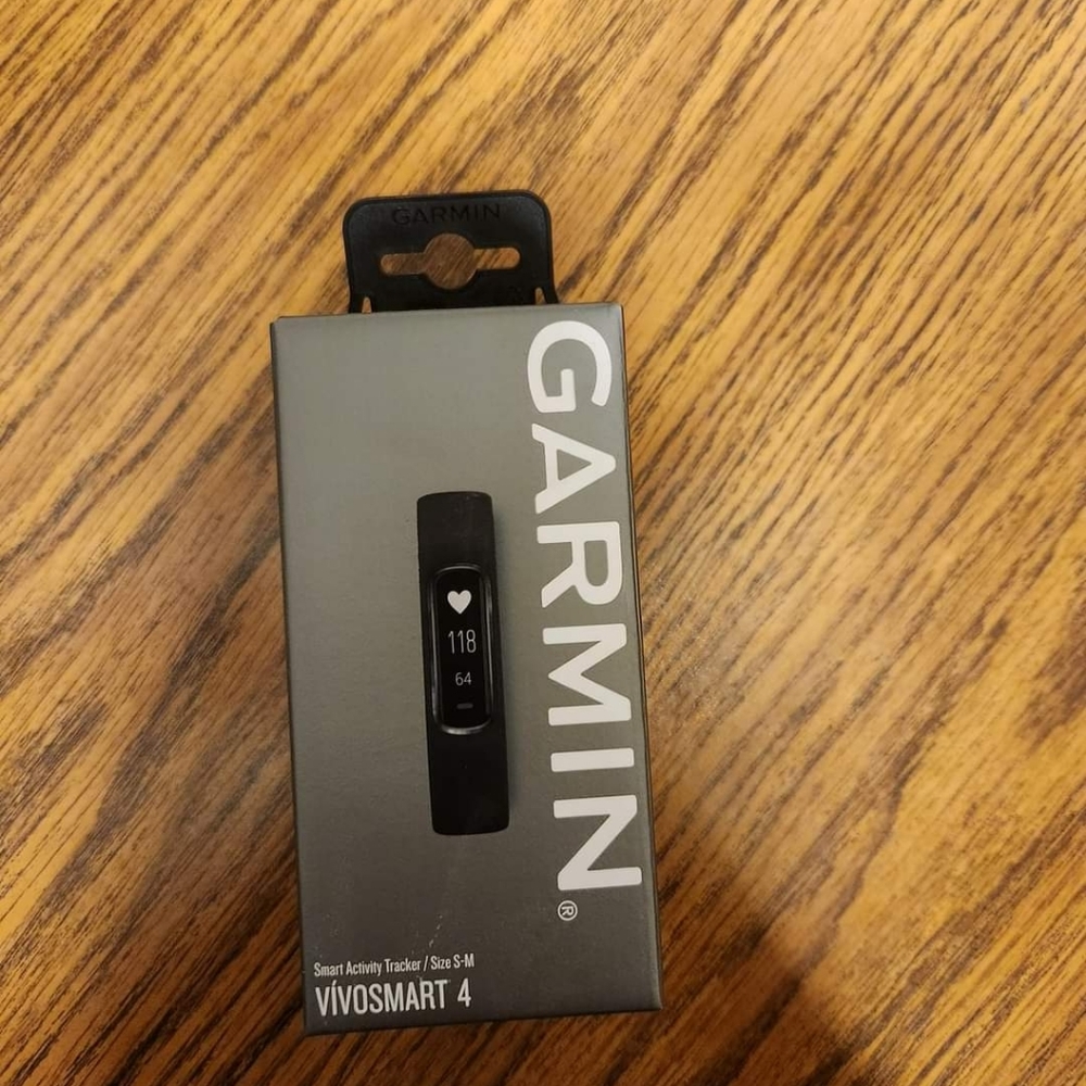 Garmin vivosmart 4